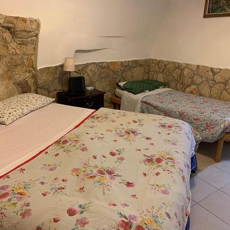 Appartamento Charming Old Town House Bari Esterno foto