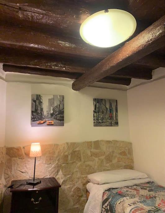 Appartamento Charming Old Town House Bari Esterno foto